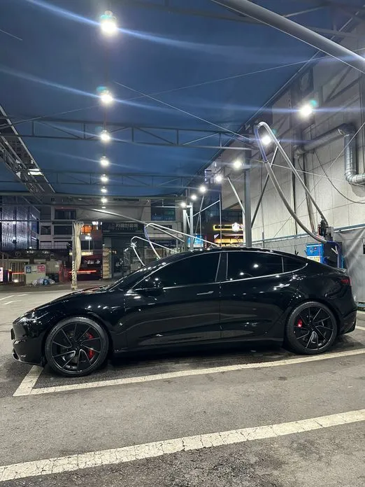 Tesla Model 3 — фото 6