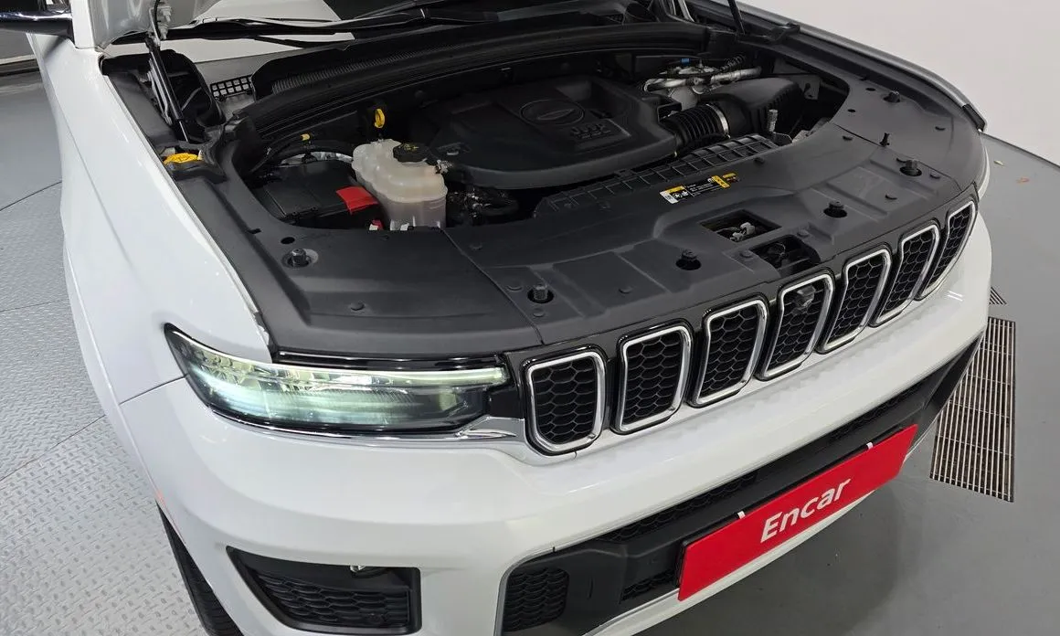 Jeep Cherokee — фото 10