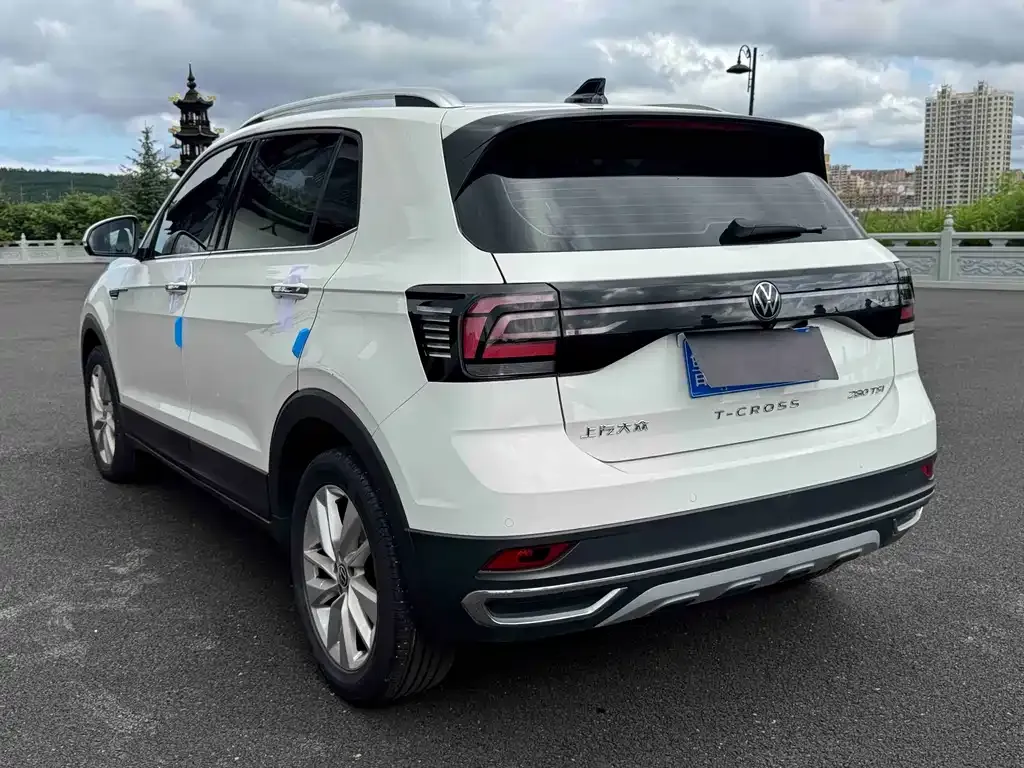 Volkswagen T-Cross — фото 8