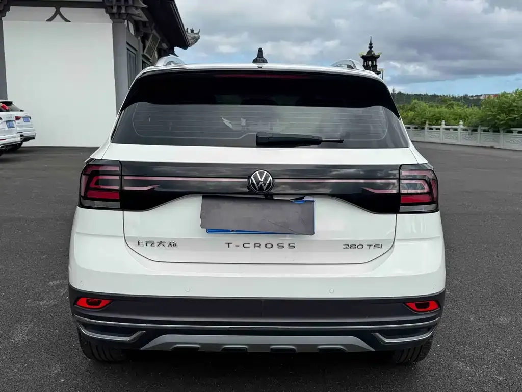 Volkswagen T-Cross — фото 6