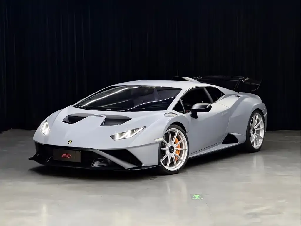 Lamborghini Huracan — фото 1