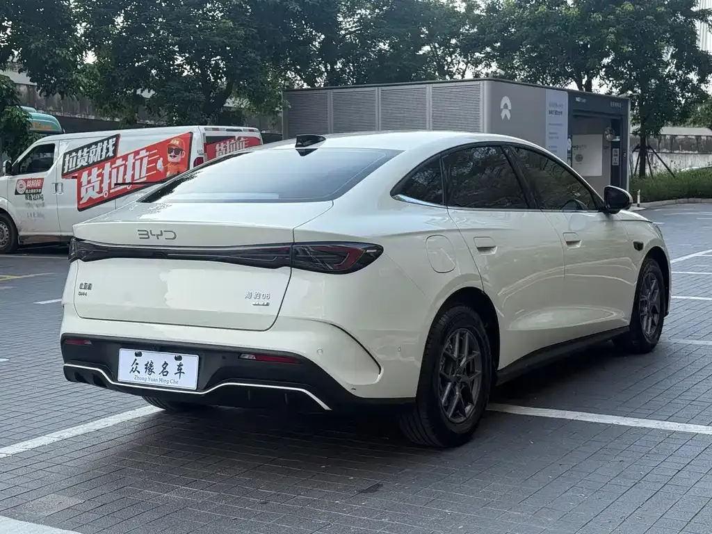 BYD Seal 06 — фото 9