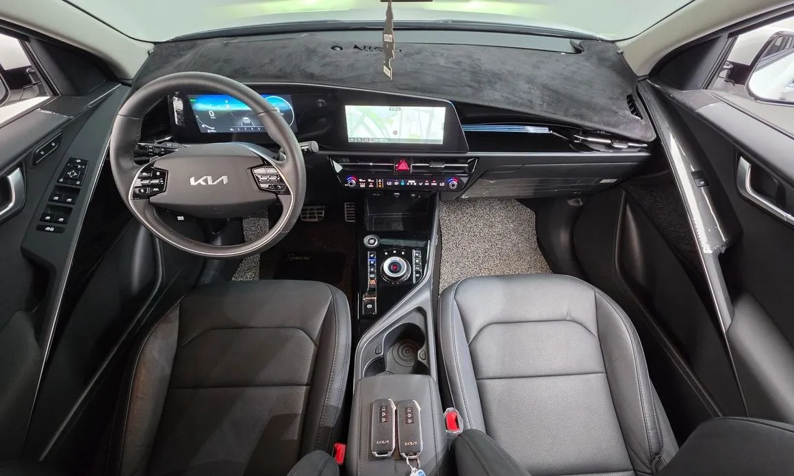 Kia Niro — фото 10