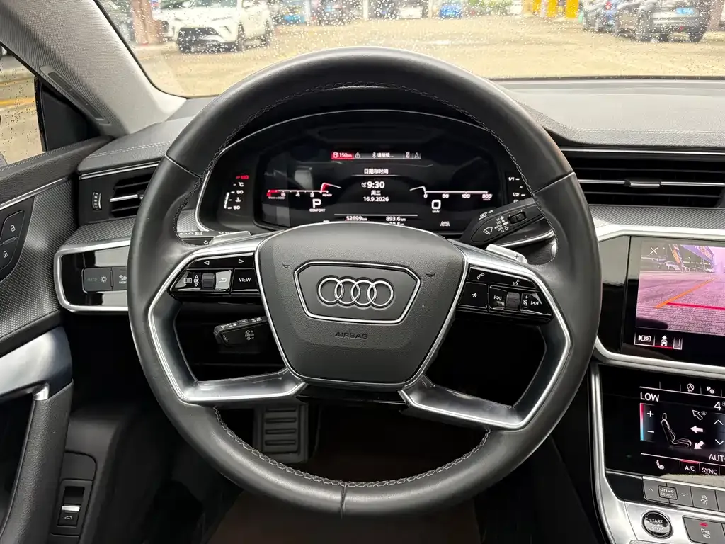 Audi A7L — фото 2