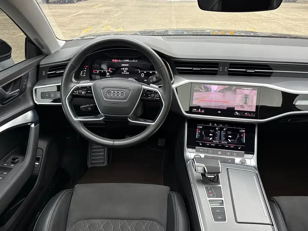 Audi A7L — фото 6