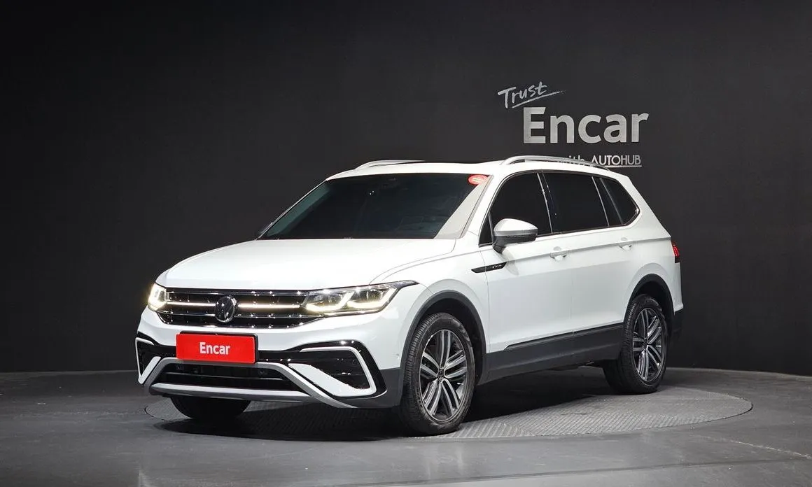 Volkswagen Tiguan — фото 1