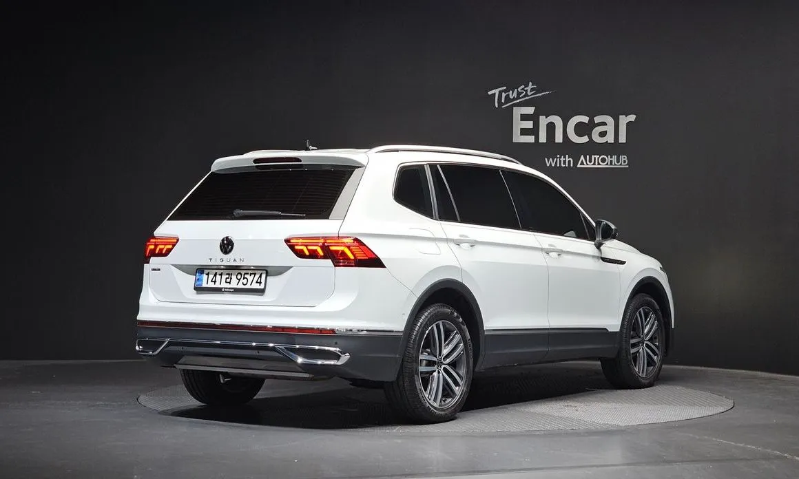 Volkswagen Tiguan — фото 4