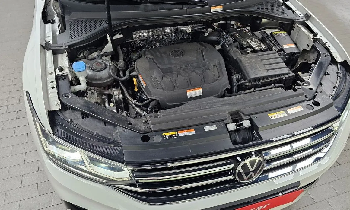 Volkswagen Tiguan — фото 6