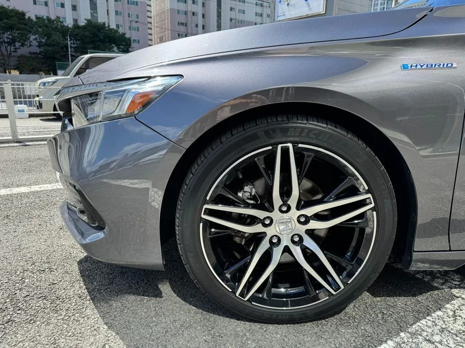 Honda Accord — фото 6