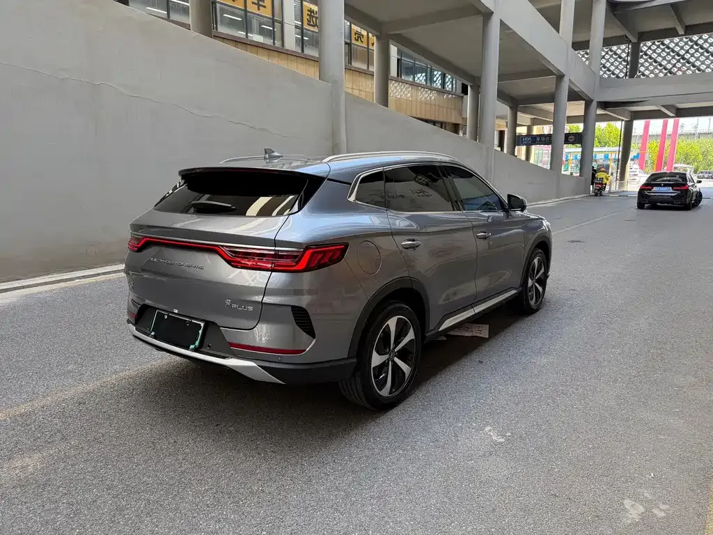BYD PLUS New Energy — фото 8