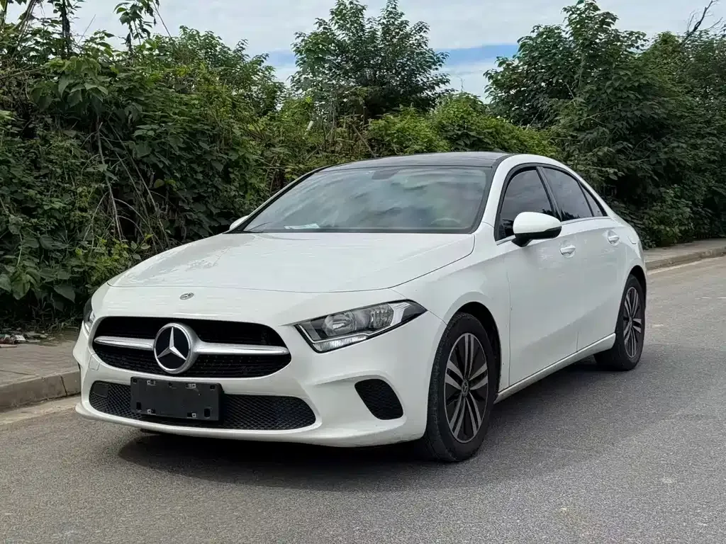Mercedes-Benz A-Class — фото 1