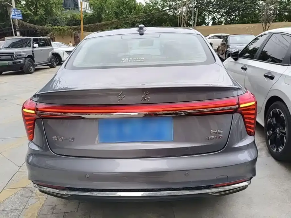 Hongqi H5 — фото 10
