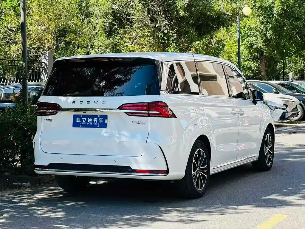 Roewe iMAX8 — фото 9