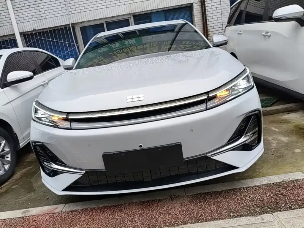 Geely Galaxy A7 EM — фото 10