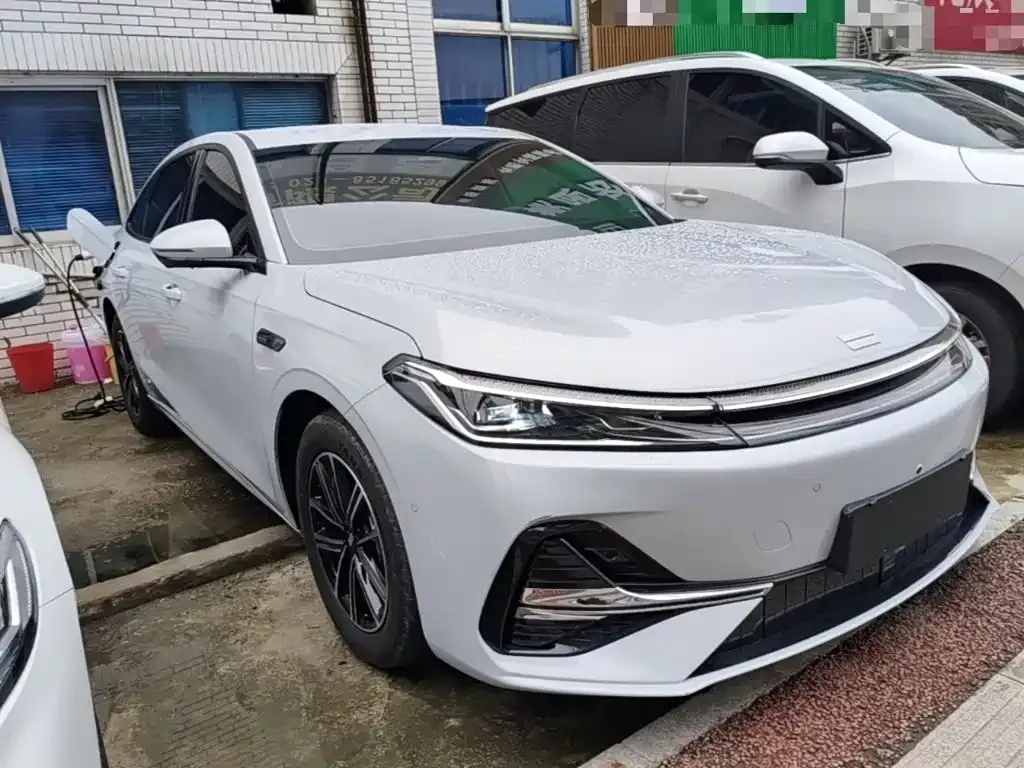 Geely Galaxy A7 EM — фото 9