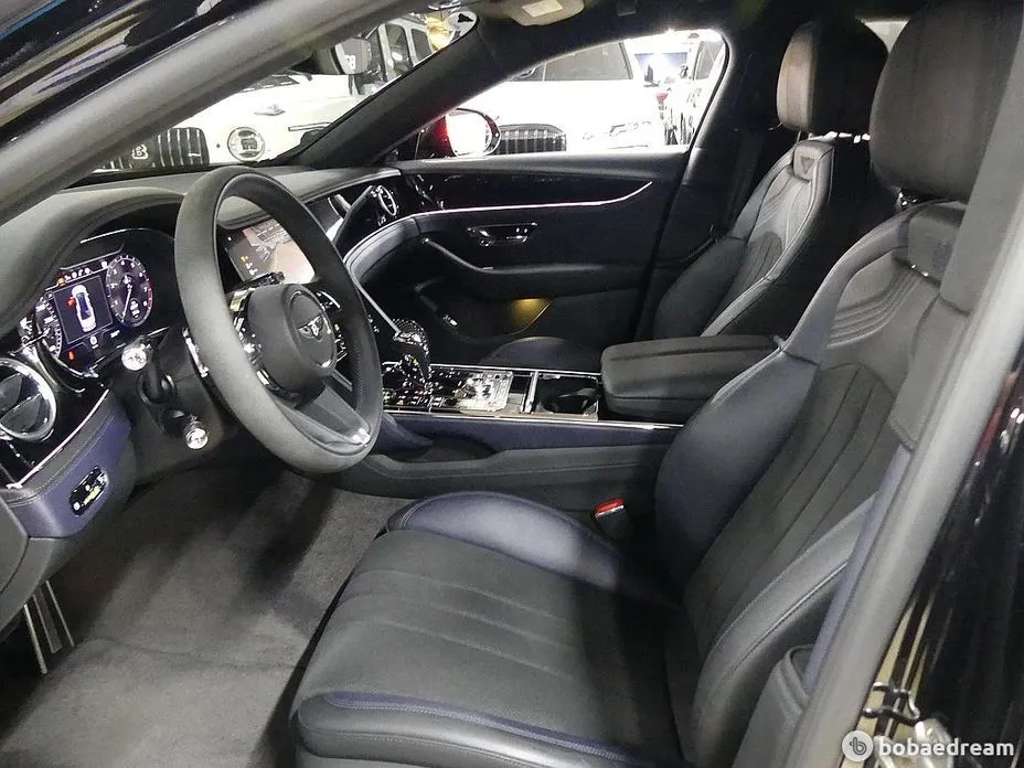 Bentley Flying Spur — фото 7