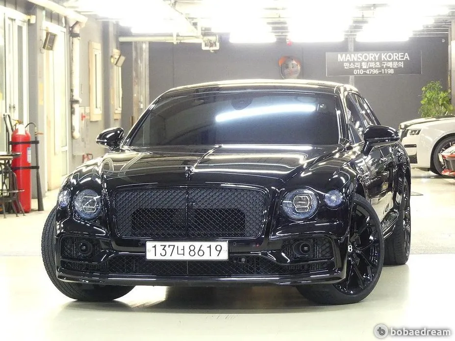 Bentley Flying Spur — фото 10