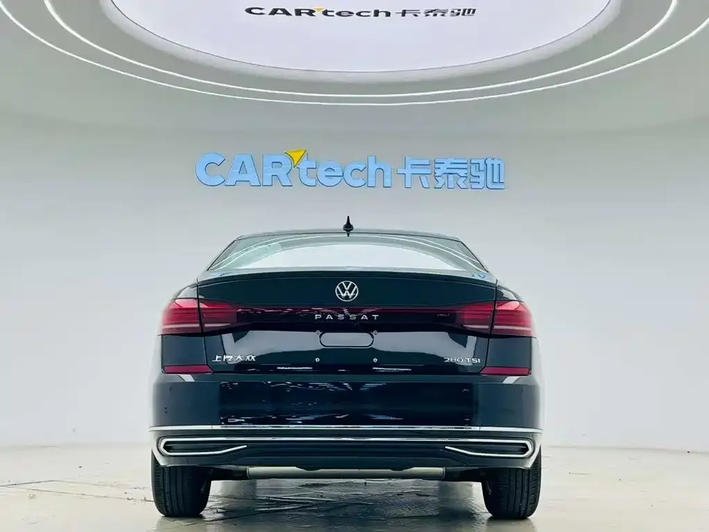 Volkswagen Passat — фото 2