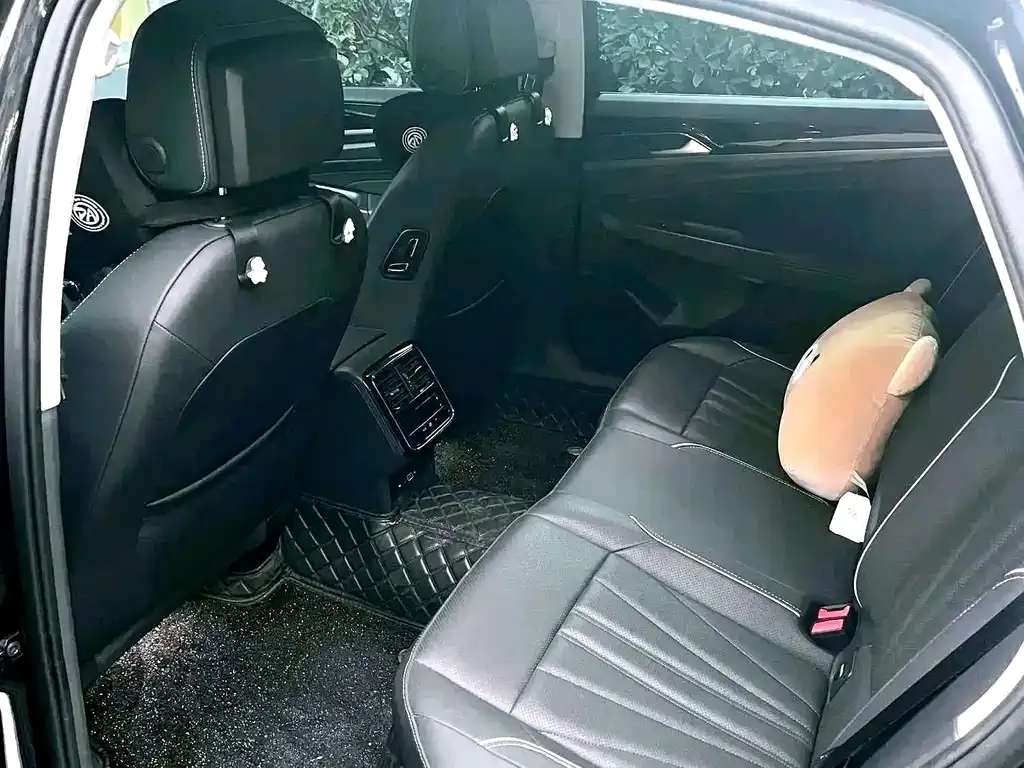 Volkswagen Passat — фото 2