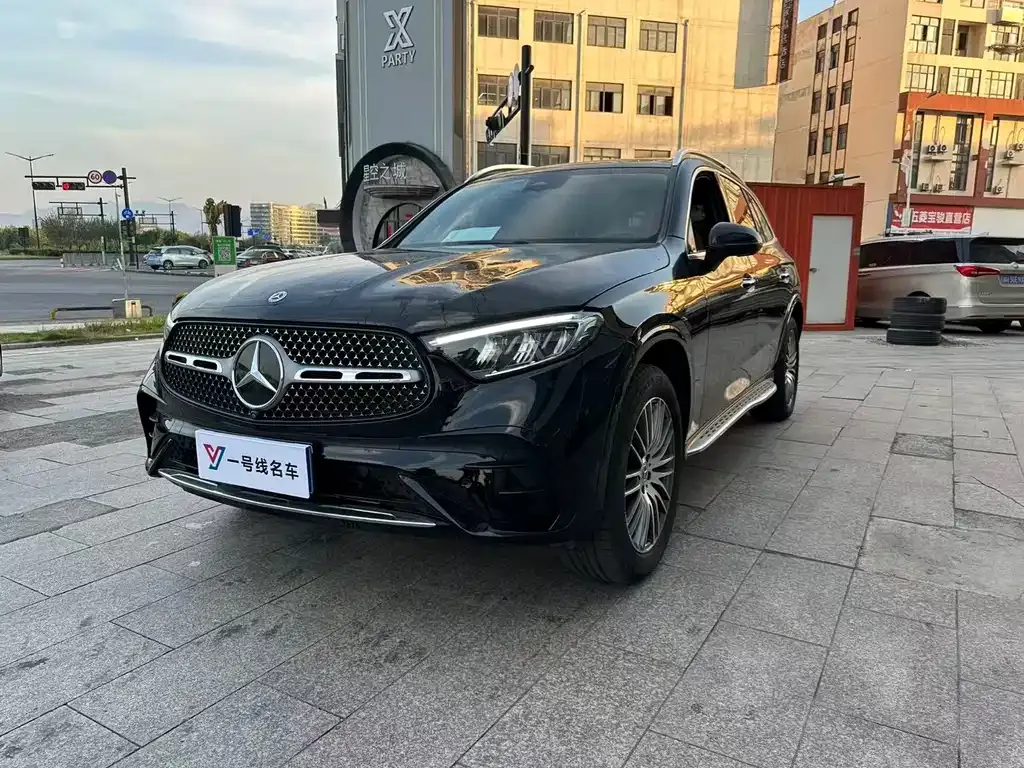 Mercedes-Benz GLC — фото 1