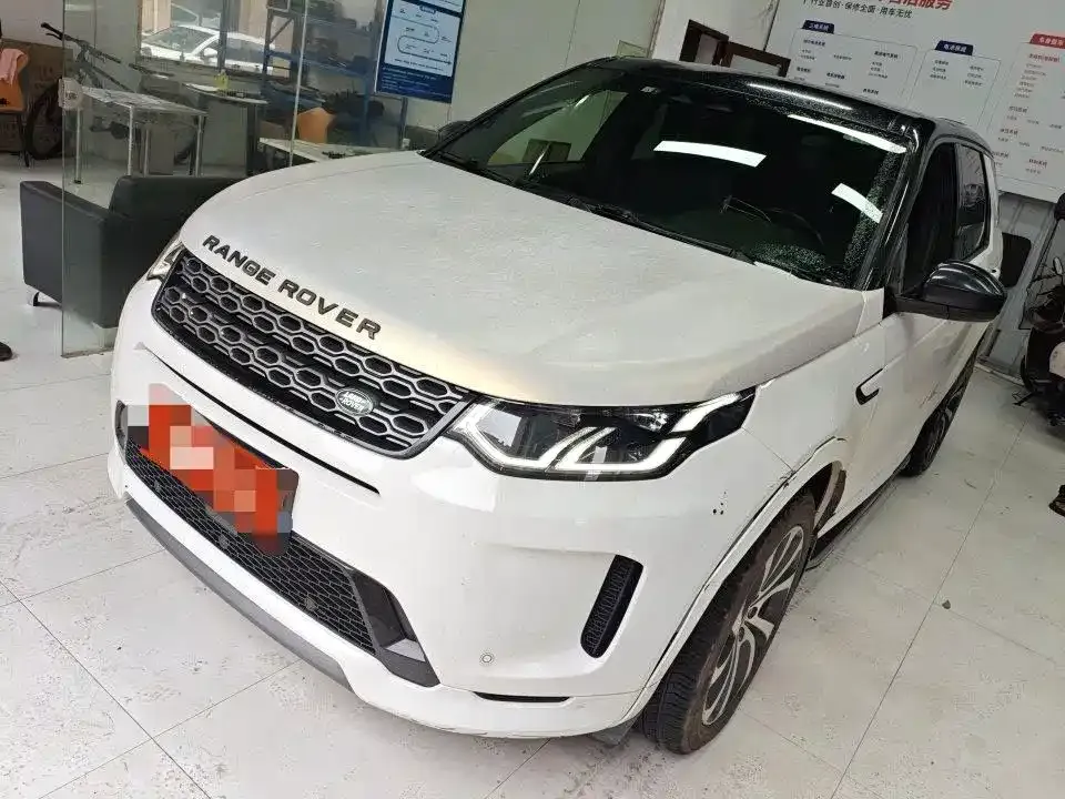 Land Rover Discovery Sport — фото 1