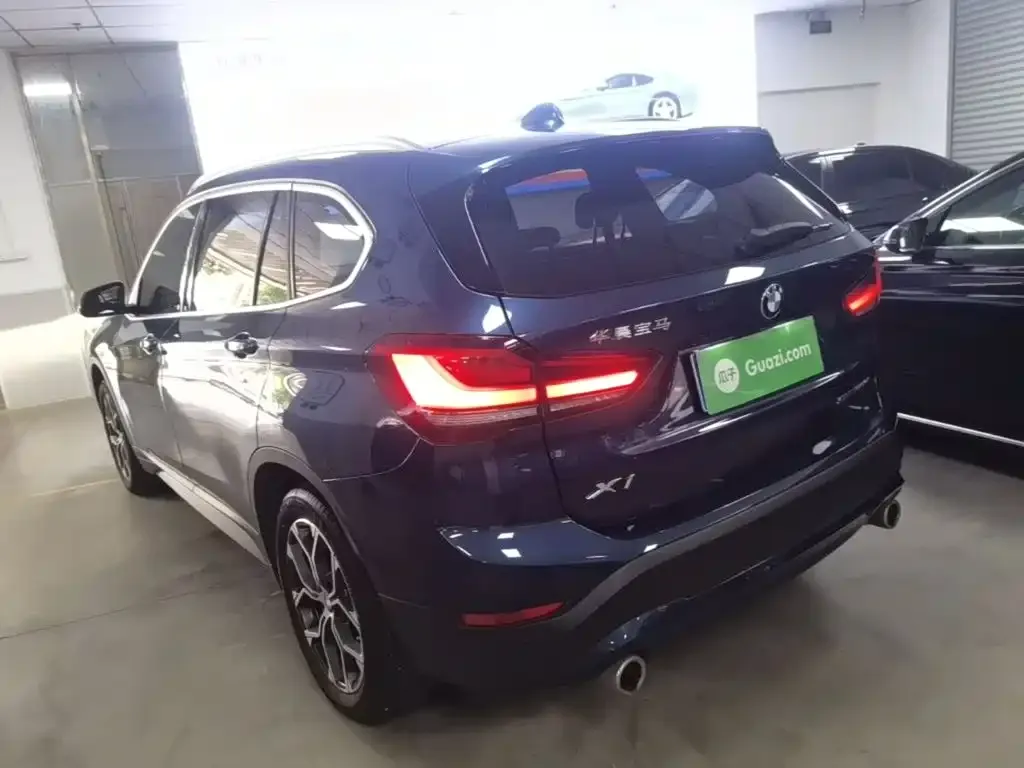 BMW X1 — фото 10