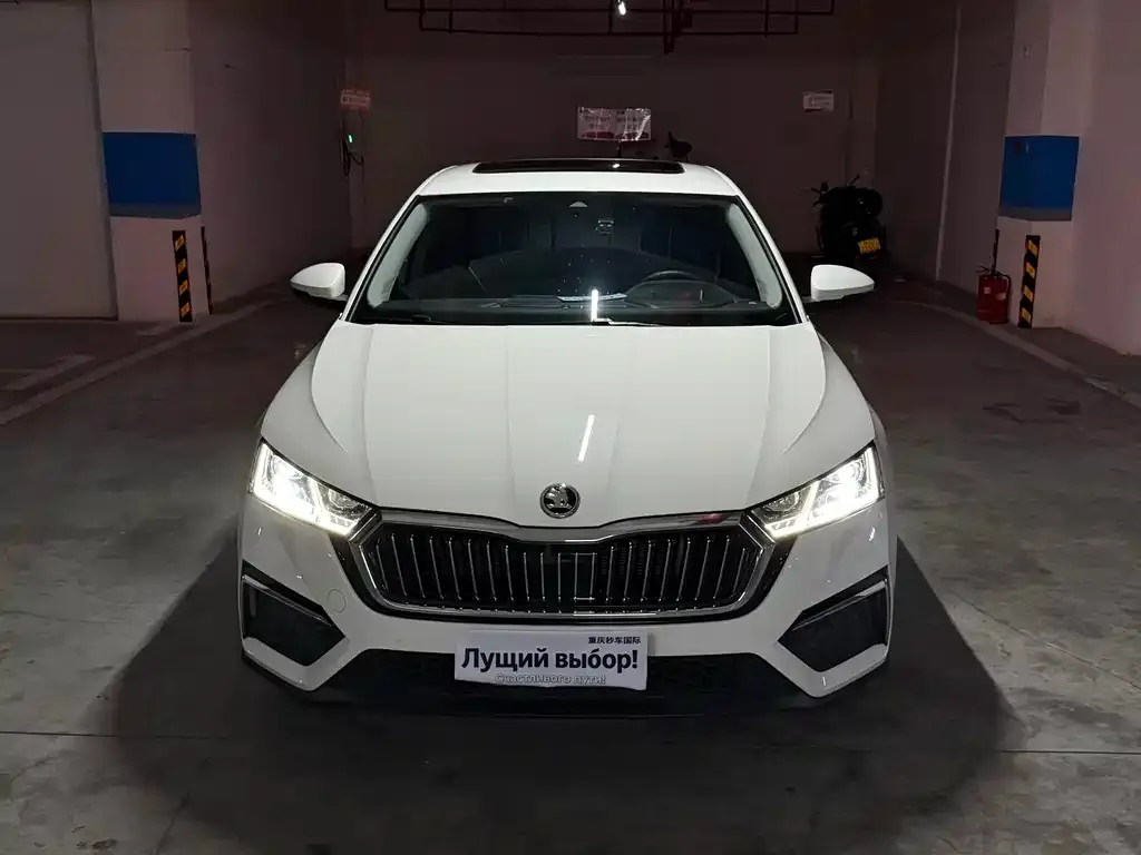 Skoda Octavia — фото 9