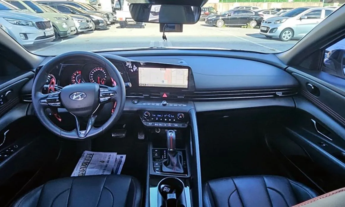 Hyundai AVANTE — фото 2