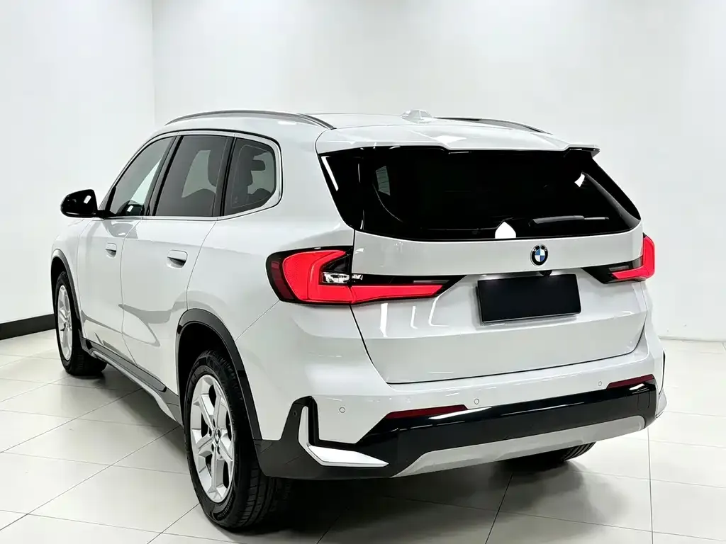BMW X1 — фото 3