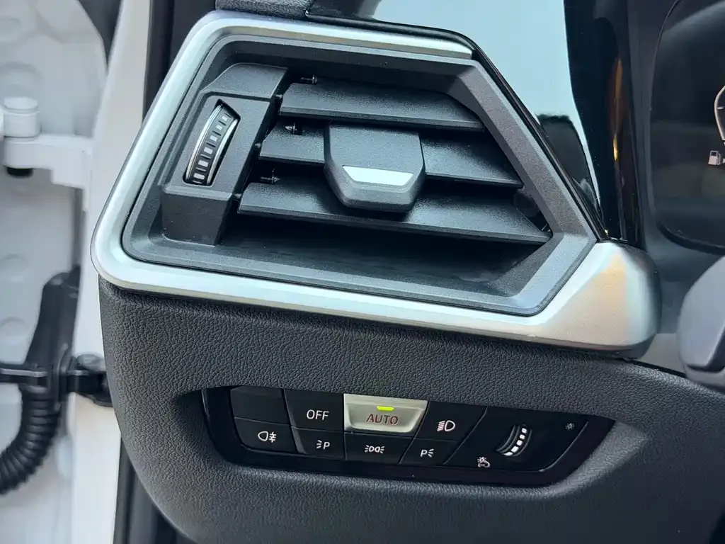 BMW 3 Series — фото 10