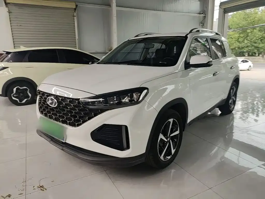 Hyundai ix35 — фото 1