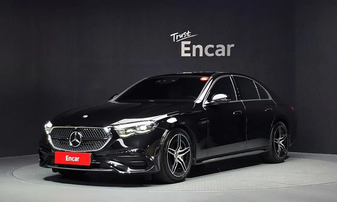 Mercedes-Benz E-Class — фото 1