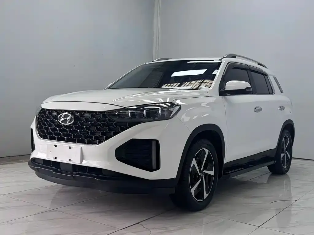 Hyundai ix35 — фото 1