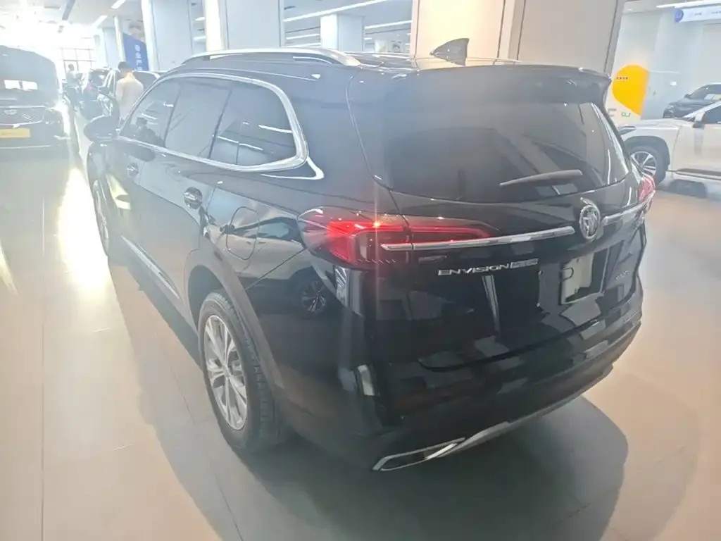 Buick Envision Plus — фото 2