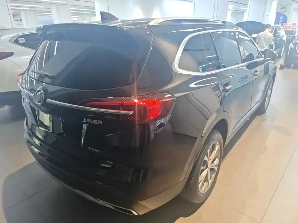 Buick Envision Plus — фото 9