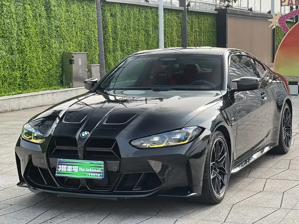 BMW M4 — фото 1