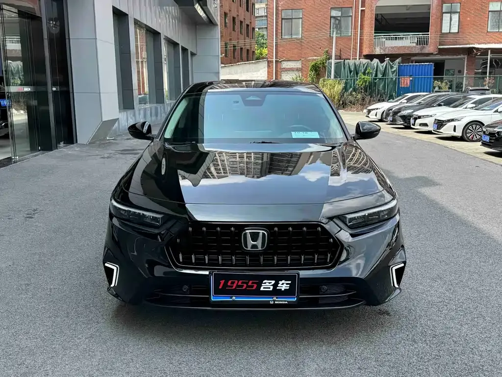 Honda Inspire — фото 2