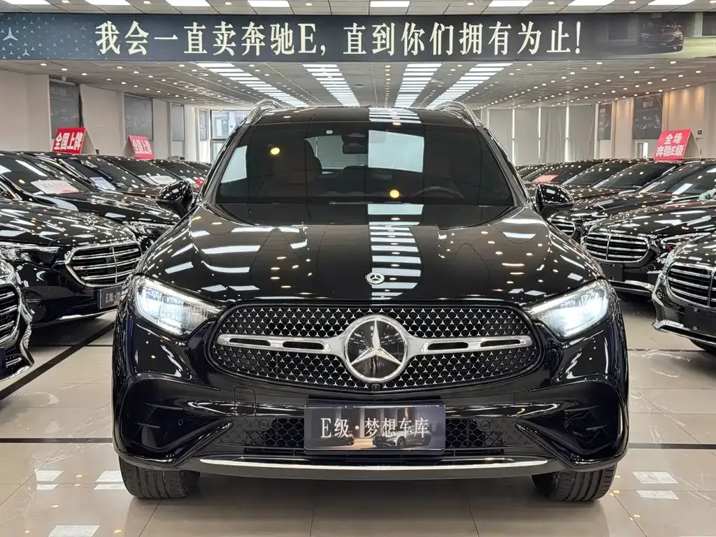 Mercedes-Benz GLC — фото 1