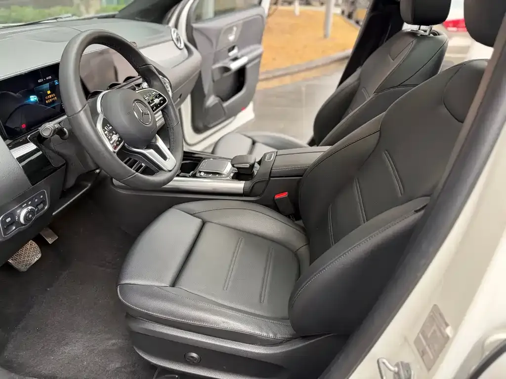 Mercedes-Benz GLA — фото 5