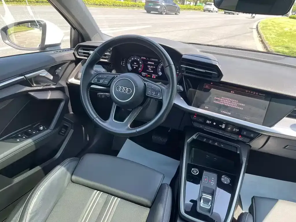 Audi A3 — фото 3