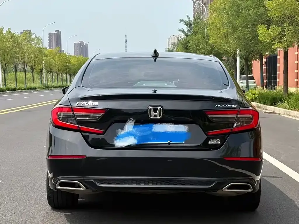 Honda Accord — фото 2