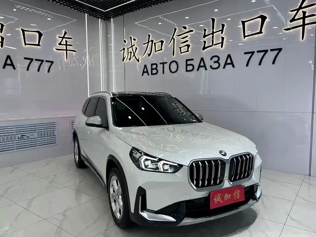 BMW X1 — фото 4