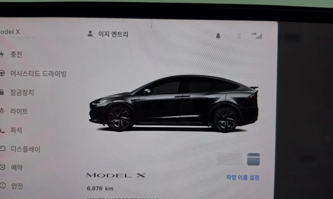 Tesla Model X — фото 3