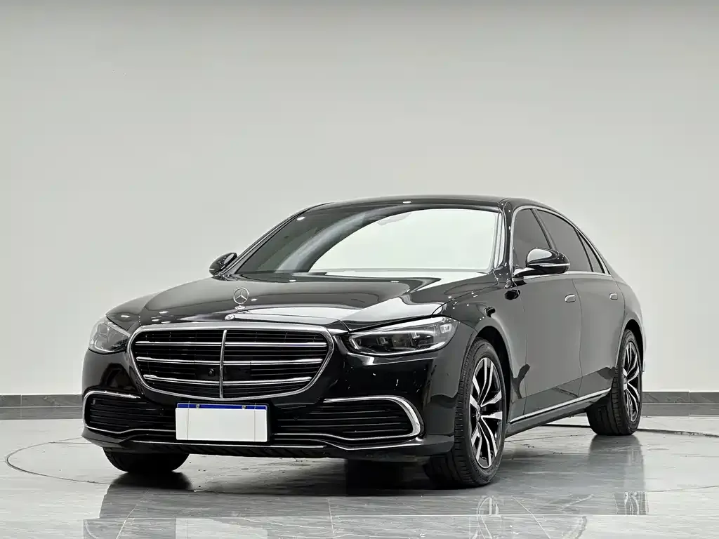 Mercedes-Benz S-Class — фото 1