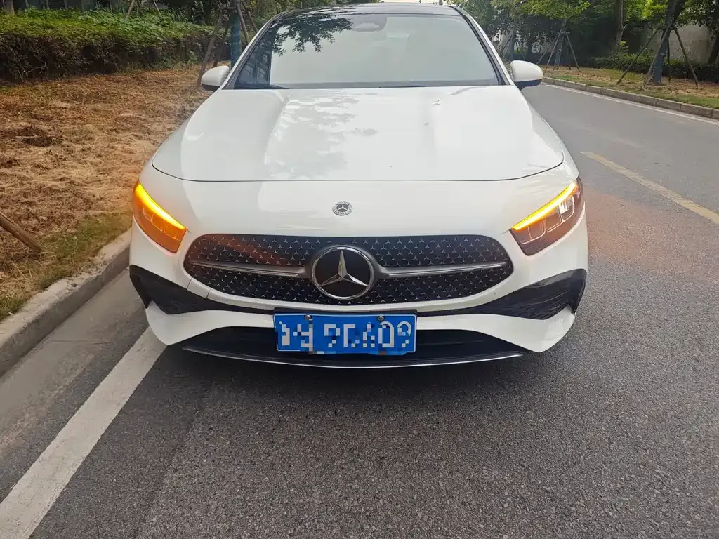 Mercedes-Benz A-Class — фото 10