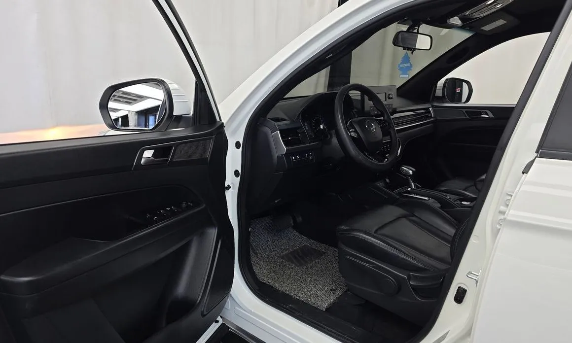 KG Mobility (Ssangyong) Rexton — фото 10