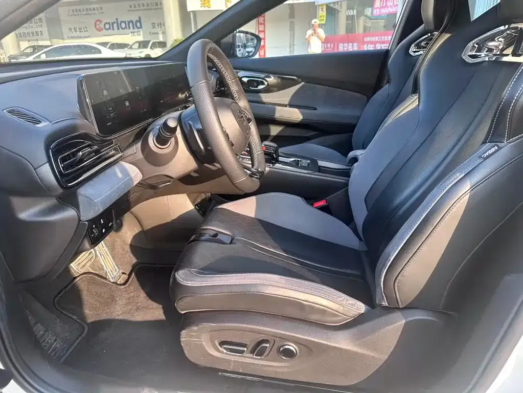 GAC Motor Shadow Leopard — фото 5