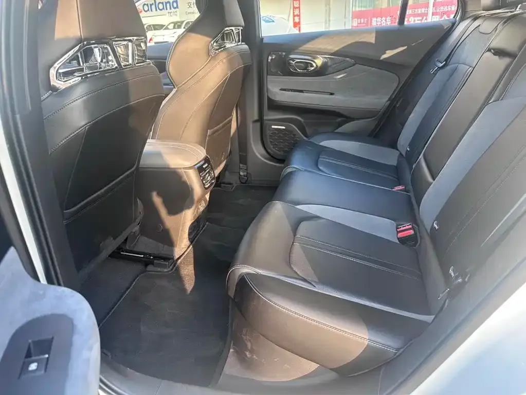 GAC Motor Shadow Leopard — фото 6