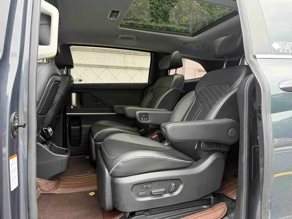 Hyundai Custo — фото 2