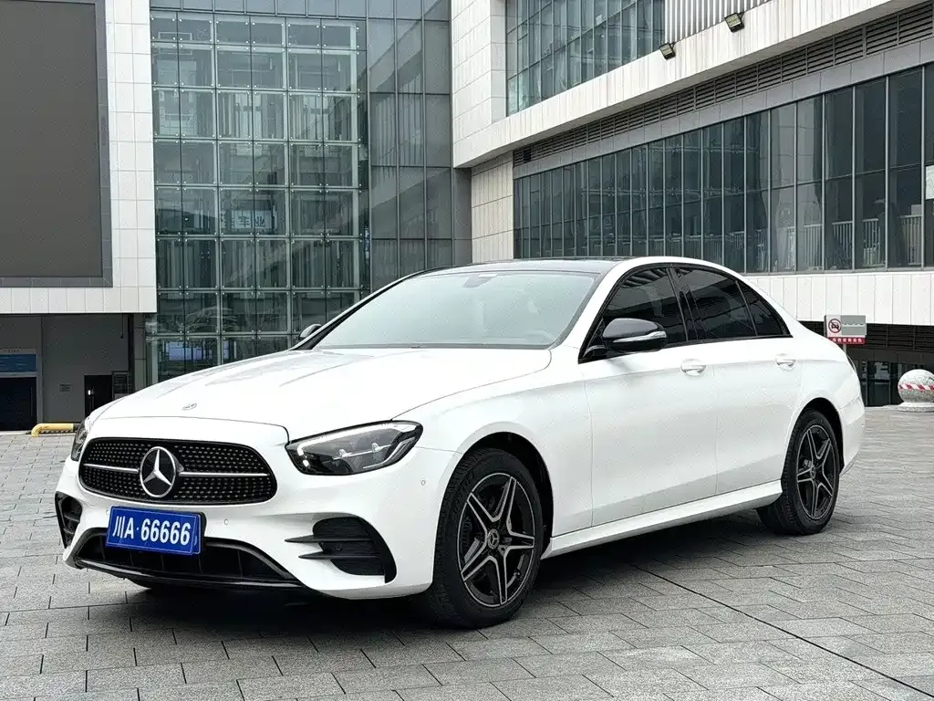 Mercedes-Benz E-Class (Import) — фото 1